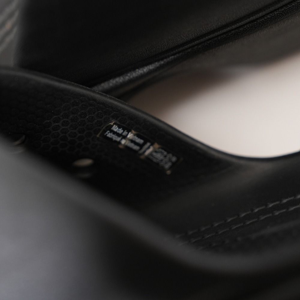 CROCS Women's Black Platform Sandals - Picture 14 of 14